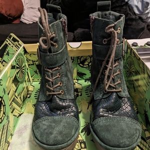 Yezi Forest Green 37